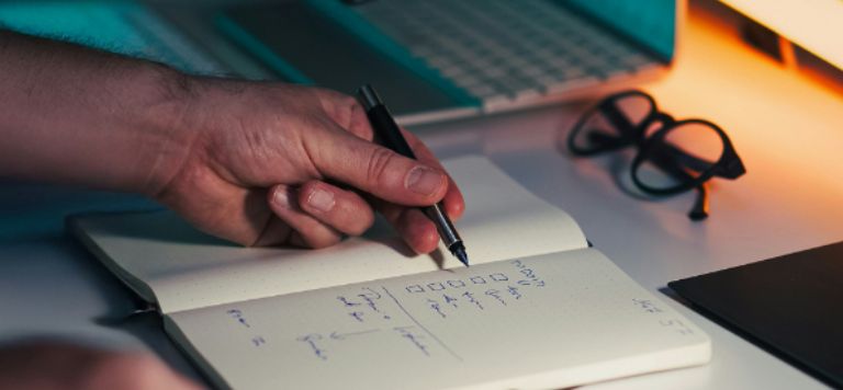 政府采购服务类招标价格分计算公式优化：公平与效率兼得